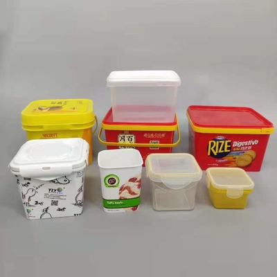 Barril de plástico de qualidade alimentar de uso conveniente, vários tamanhos, formato retangular