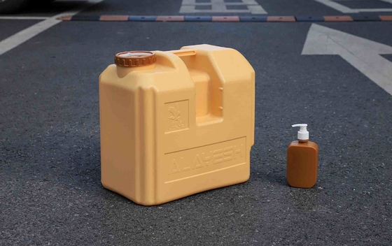 Balde de 20 litros de cor personalizada com torneira para a indústria de resina