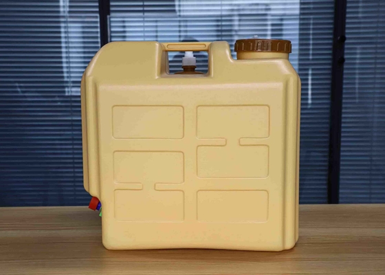 Rectangular Container de armazenamento de água exterior 20l de plástico Jerry Can