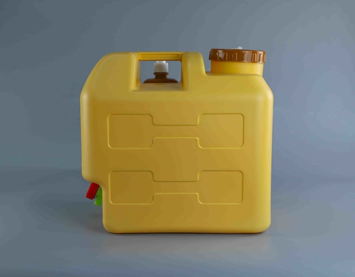 Rectangular HDPE 8 galões de água exterior container para carro acampar